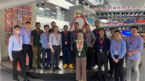 AirAsia to induct 250 Second Officers from cadet .